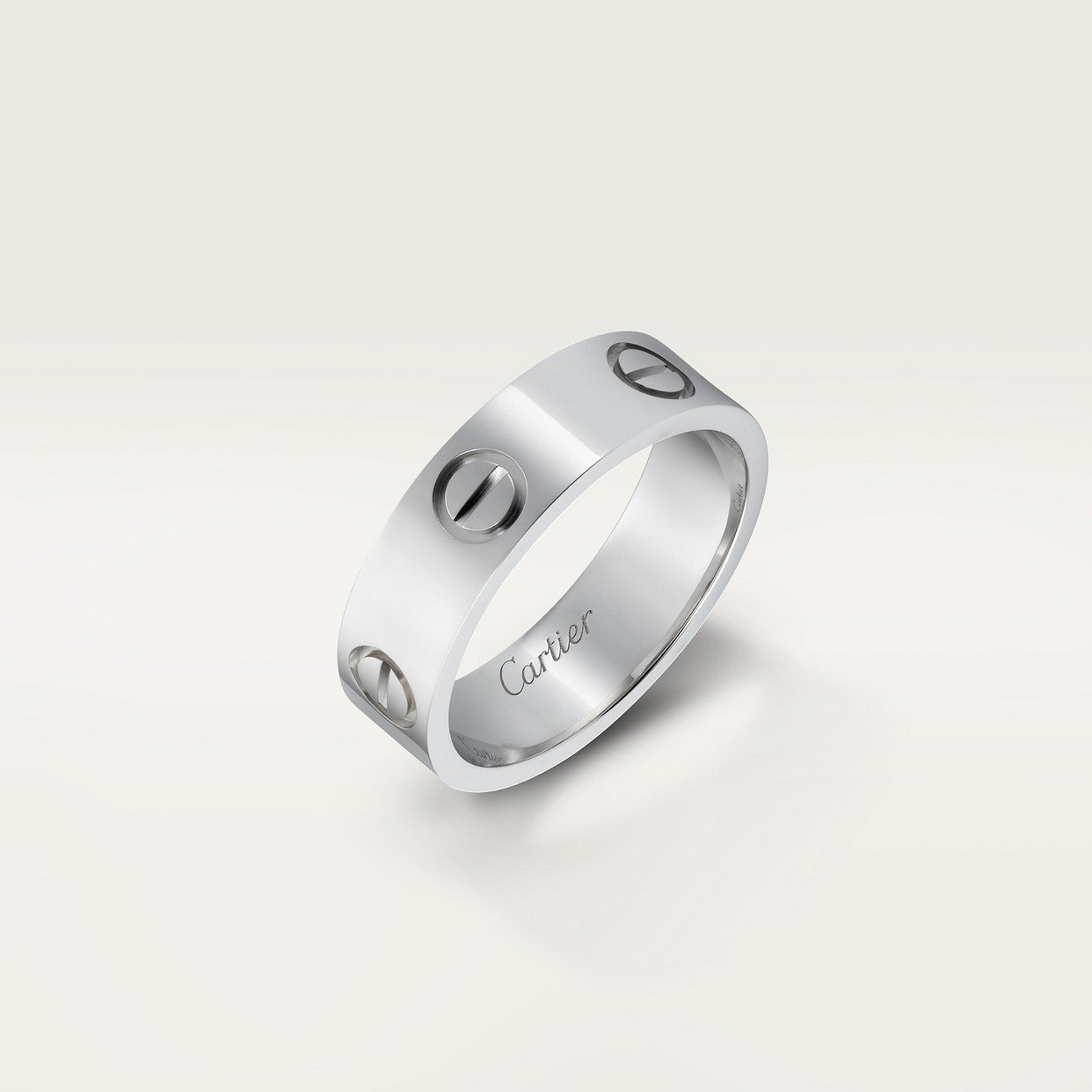 BAGUE CARTIER LOVE MODÈLE CLASSIQUE WHITE GOLD