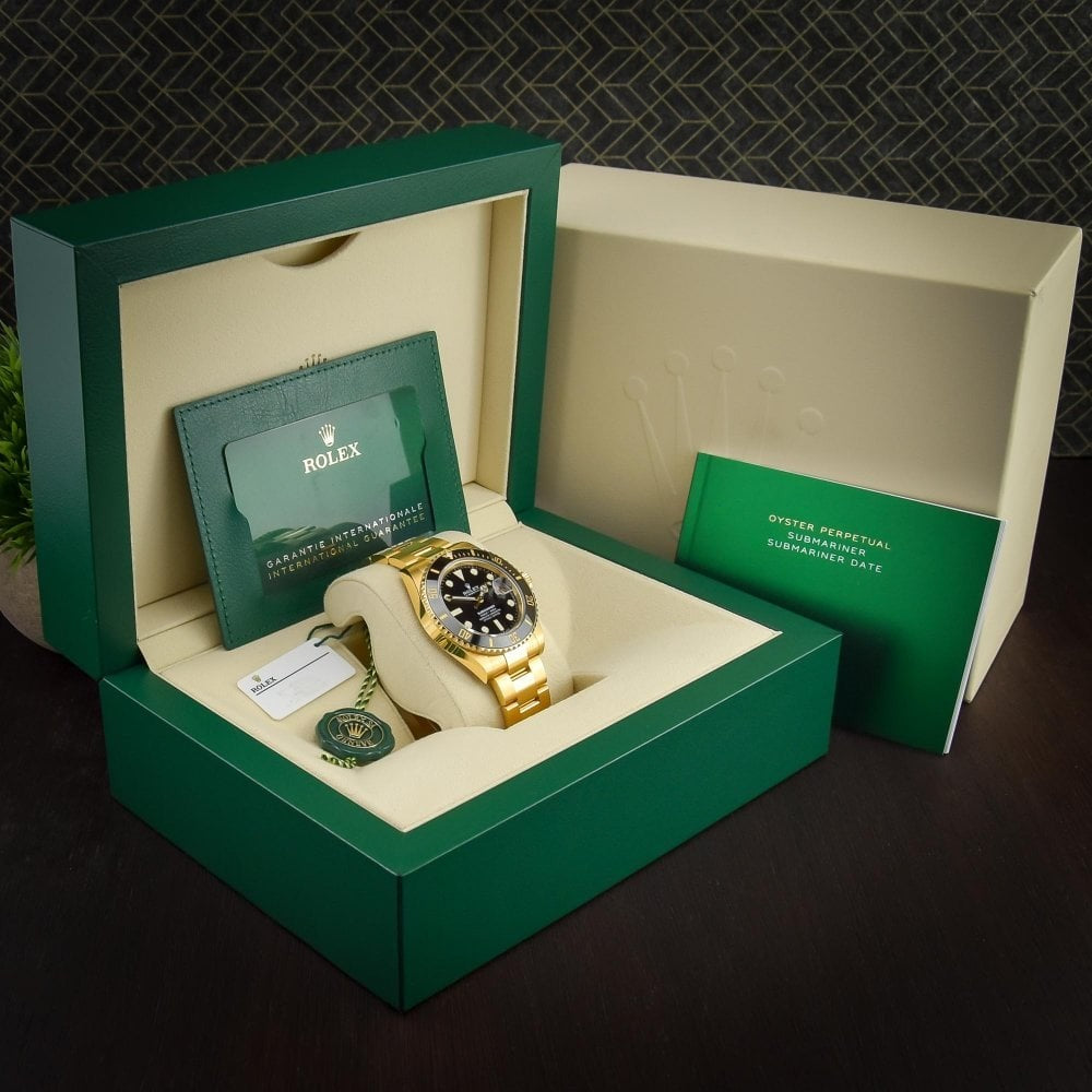 ROLEX SUBMARINER DATE ALL GOLD