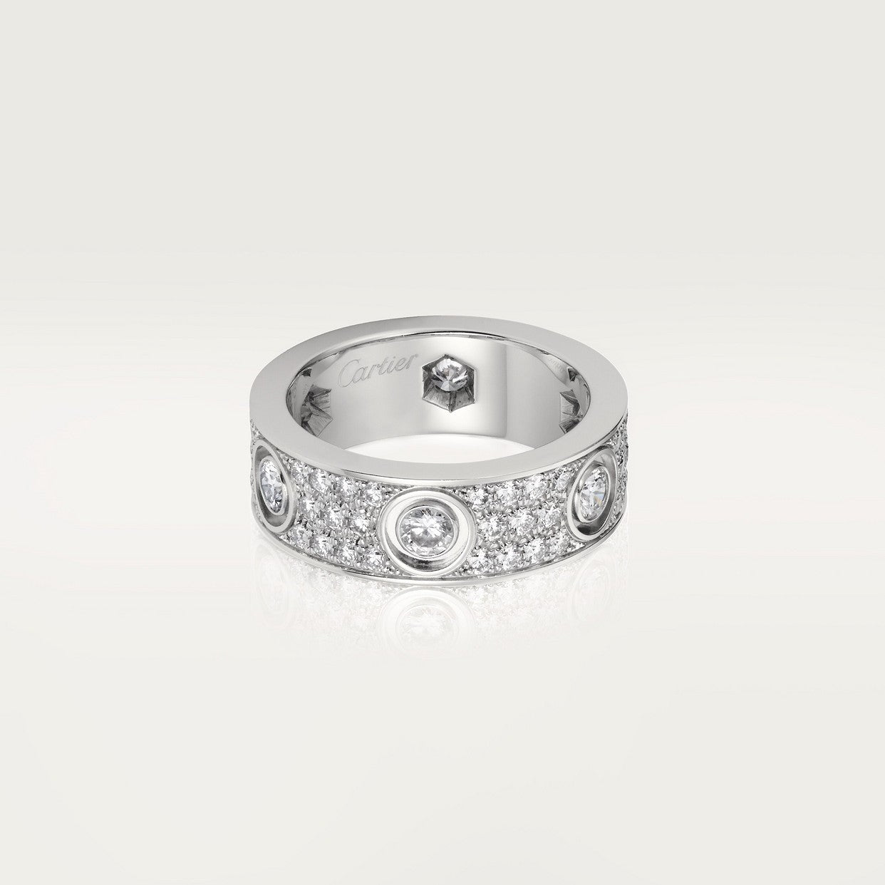 BAGUE CARTIER LOVE MODÈLE CLASSIQUE PAVÉE 6 DIAMANTS WHITE GOLD