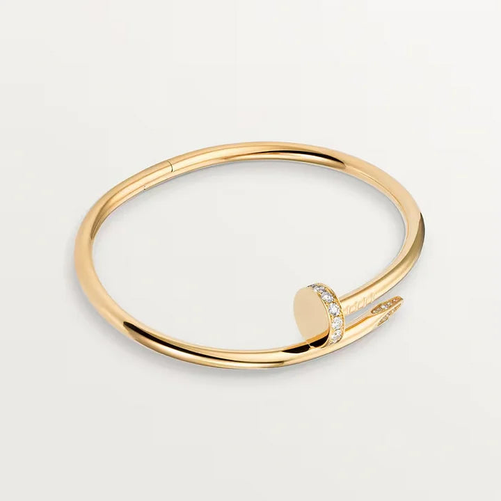 Ensemble de la collection « Juste un Clou » – bracelet et bague en diamants, style classique