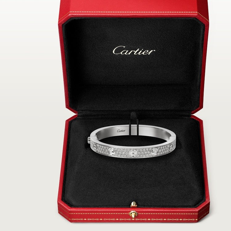 BRACELET CARTIER LOVE MODÉLE CLASSIQUE PAVÉ WHITE GOLD