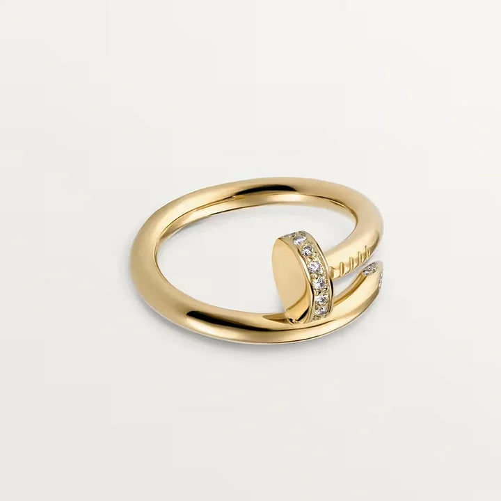 Ensemble de la collection « Juste un Clou » – bracelet et bague en diamants, style classique