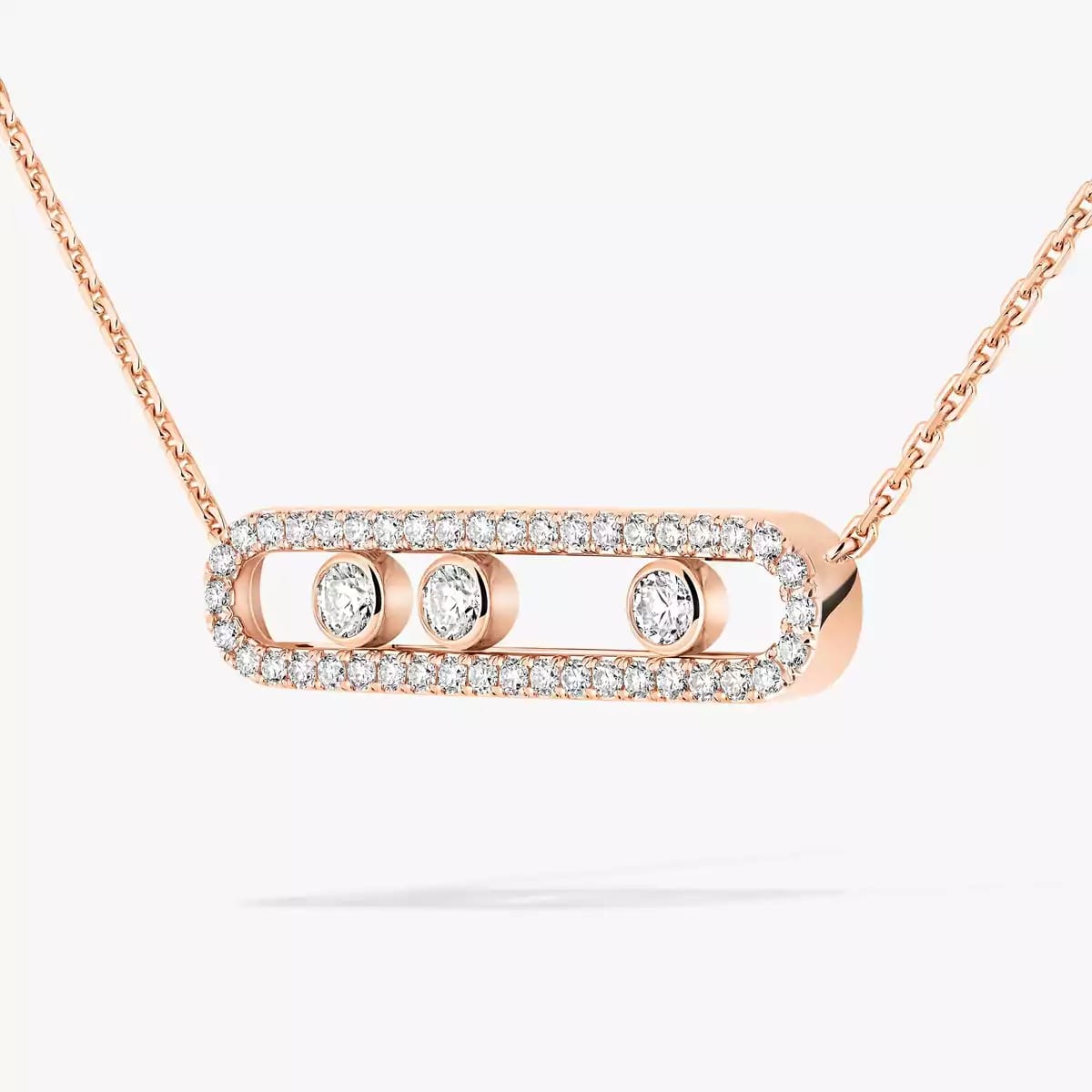 COLLIER MOVE PAVE1
